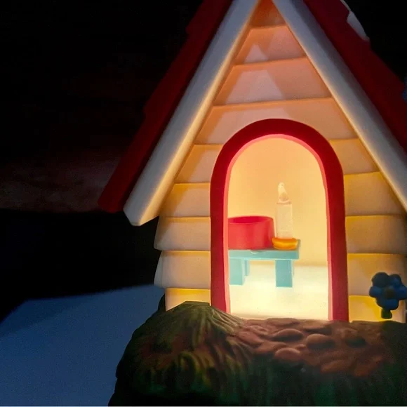 Snoopy Nightlight - Picture 5 of 5